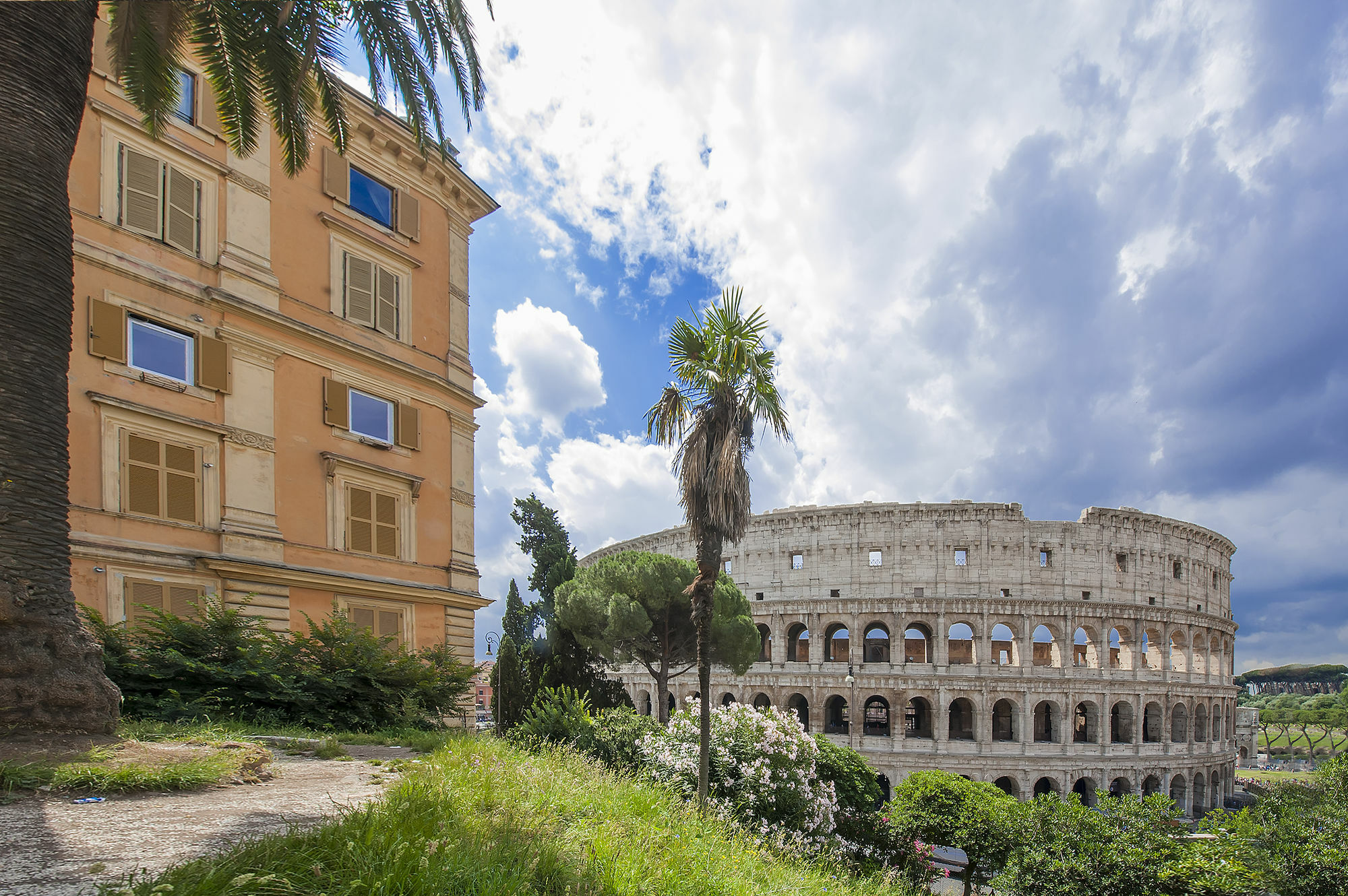 Colosseum Corner Рим Экстерьер фото